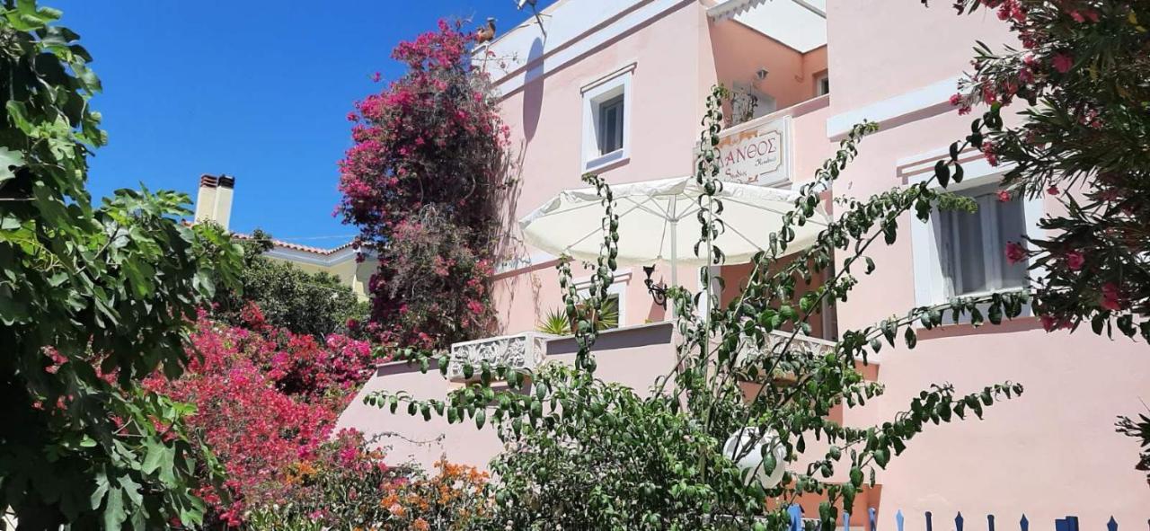Villa Rodanthos 派尔季卡 外观 照片