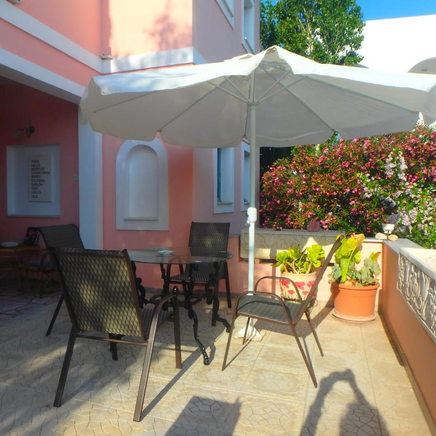 Villa Rodanthos 派尔季卡 外观 照片
