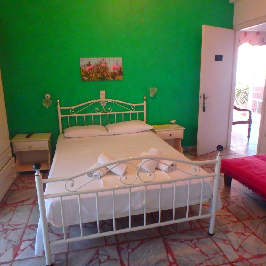 Villa Rodanthos 派尔季卡 外观 照片