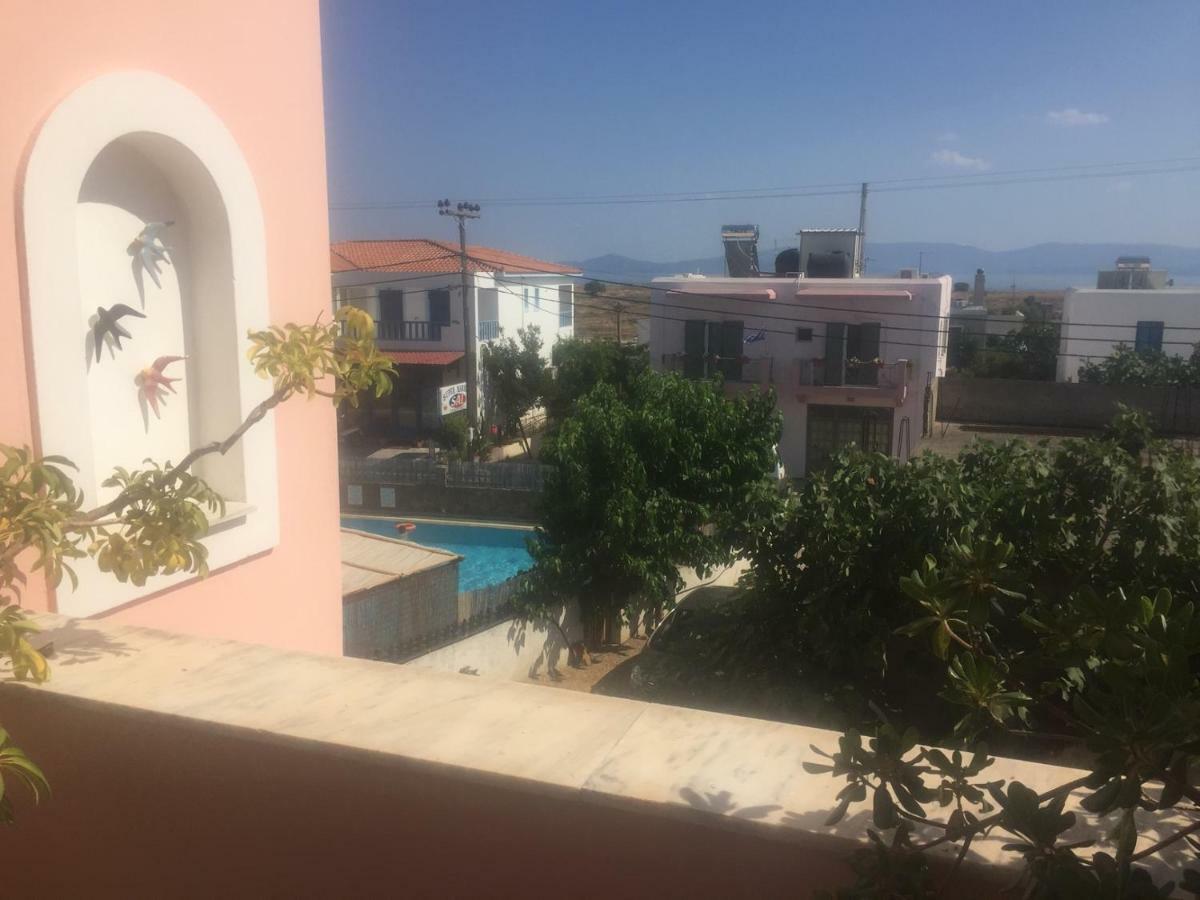 Villa Rodanthos 派尔季卡 外观 照片